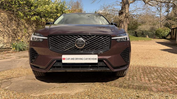 VOLVO XC60 ESTATE 2.0 T6 [350] PHEV Plus Dark 5dr AWD Geartronic